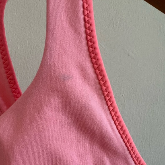 Lululemon bra size 12 with mini pocket. - Picture 3 of 7